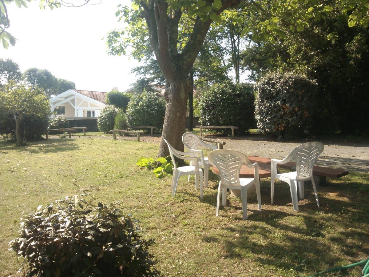 Hotel Restaurant Du Parc Capbreton Esterno foto